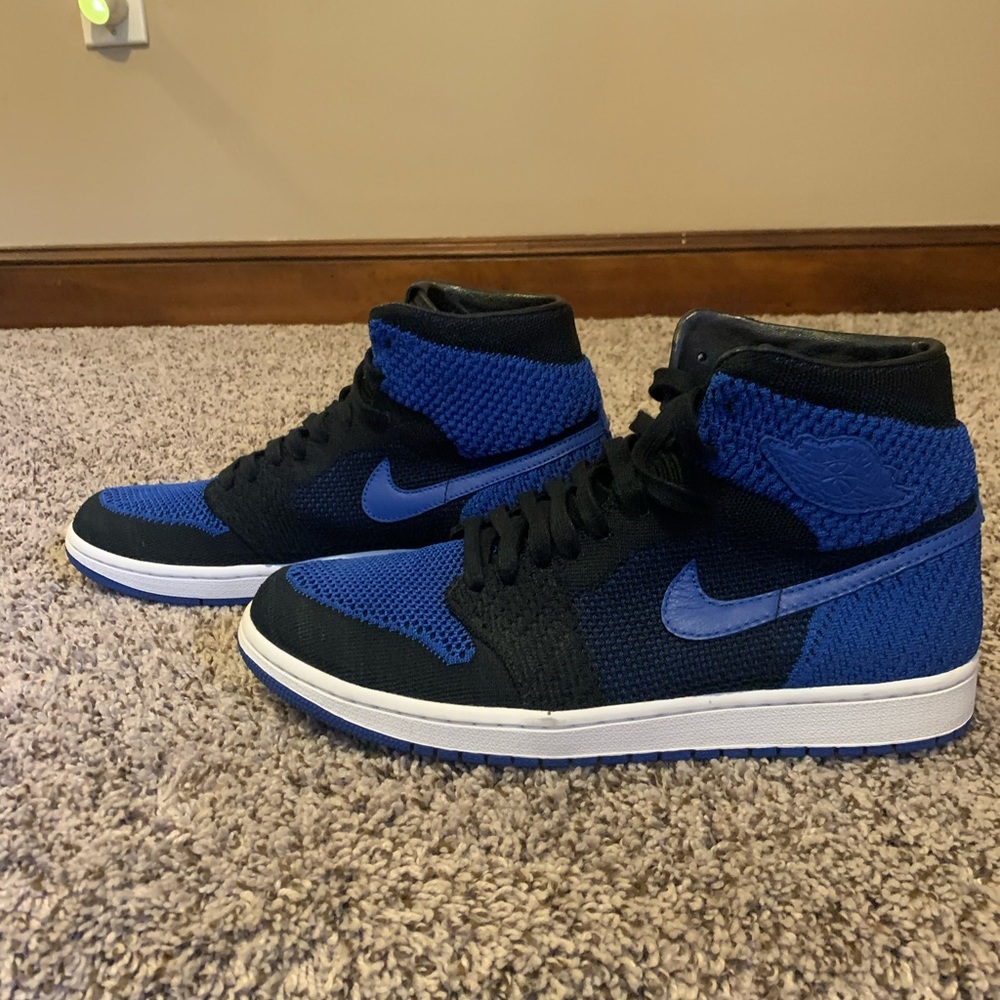 Air Jordan 1 High Flyknit Men’s size 10.5